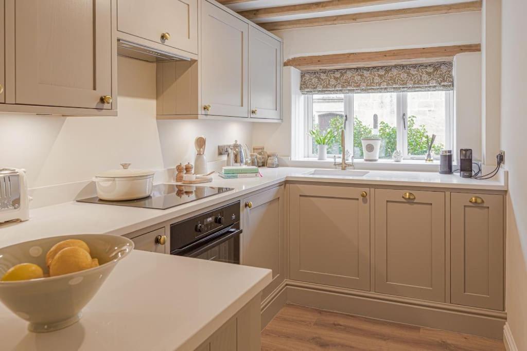 East Barn Cottage - Refurbished Barn Conversion! Weston Subedge 외부 사진