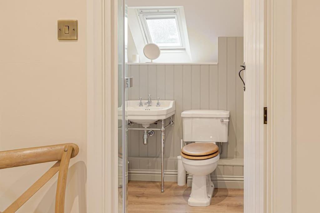 East Barn Cottage - Refurbished Barn Conversion! Weston Subedge 외부 사진