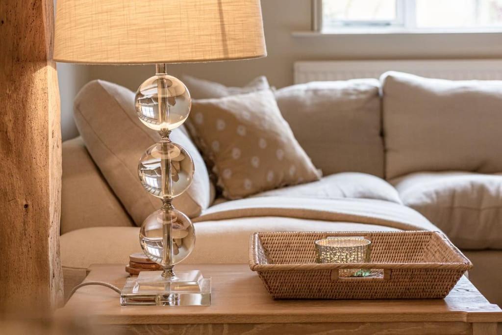 East Barn Cottage - Refurbished Barn Conversion! Weston Subedge 외부 사진