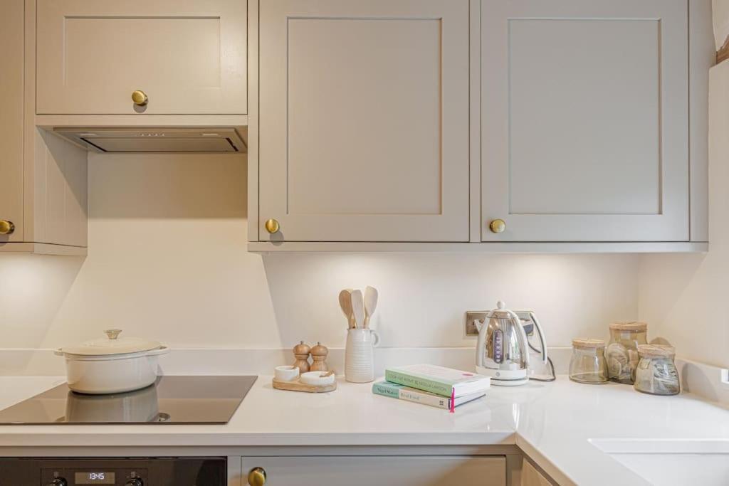 East Barn Cottage - Refurbished Barn Conversion! Weston Subedge 외부 사진